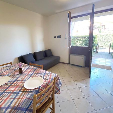 Apartment With Garden And Grill - Green Residence Sirmione 代森扎诺-德尔加达 外观 照片