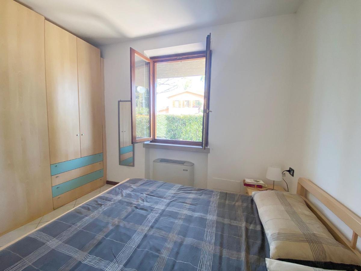 Apartment With Garden And Grill - Green Residence Sirmione 代森扎诺-德尔加达 外观 照片
